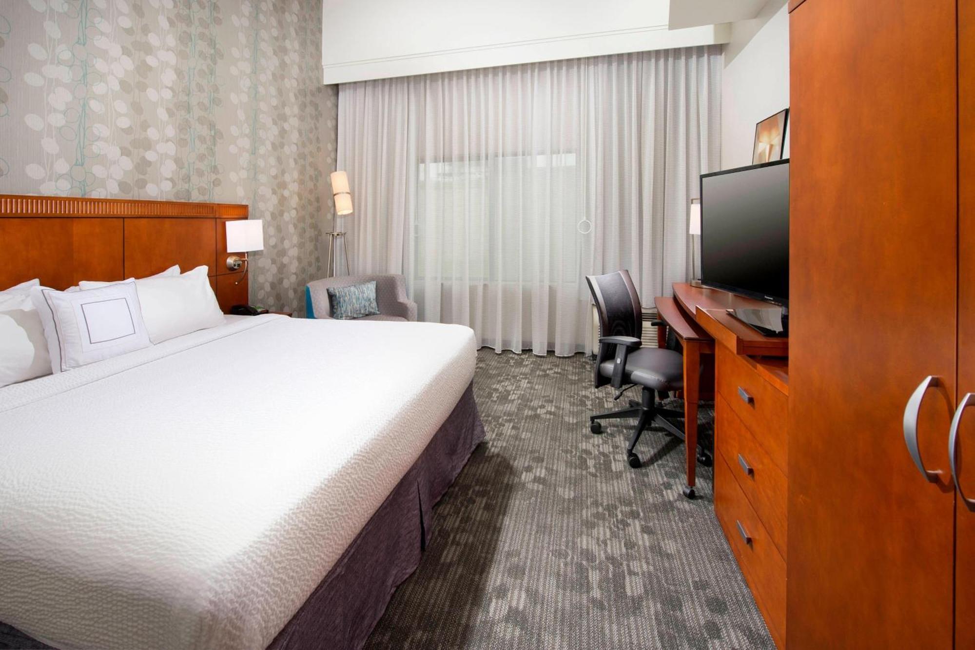 Courtyard By Marriott San Antonio Seaworld/Lackland Екстер'єр фото