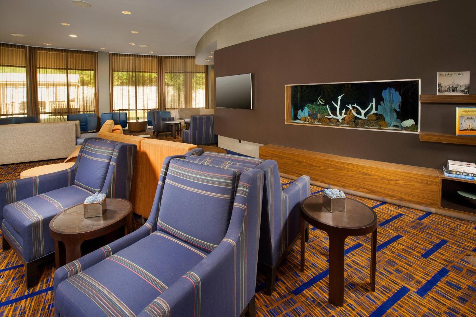 Courtyard By Marriott San Antonio Seaworld/Lackland Екстер'єр фото