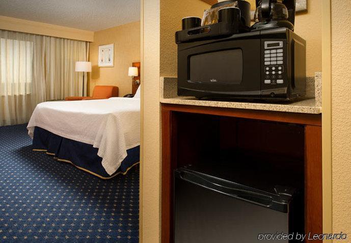 Courtyard By Marriott San Antonio Seaworld/Lackland Екстер'єр фото