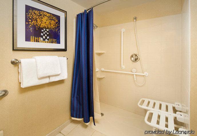 Courtyard By Marriott San Antonio Seaworld/Lackland Екстер'єр фото